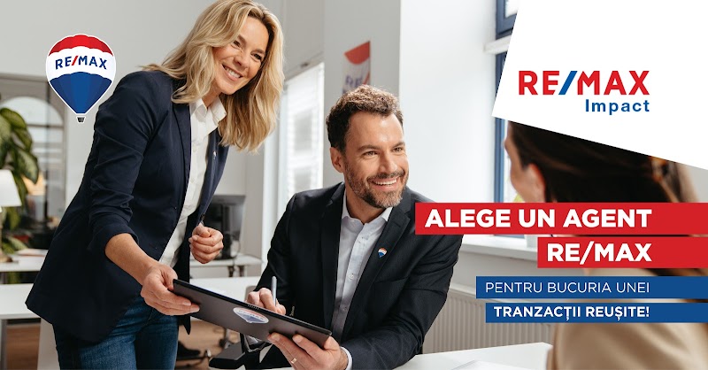 Agent imobiliar Costin Solomon