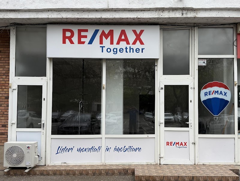 Agentie imobiliara RE/MAX Together