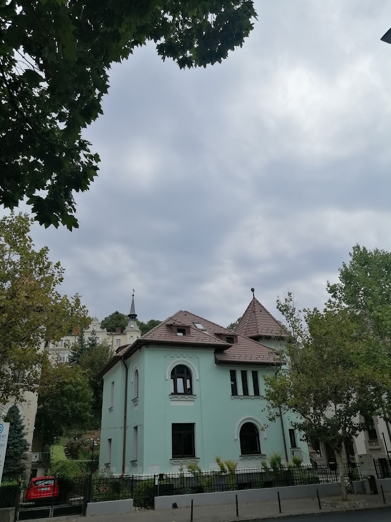 Decent Real Estate