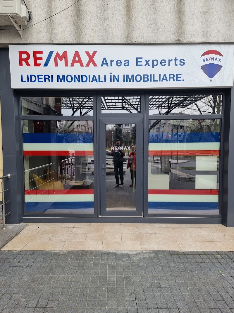 Real Estate Agency RE/MAX Capital, Brasov