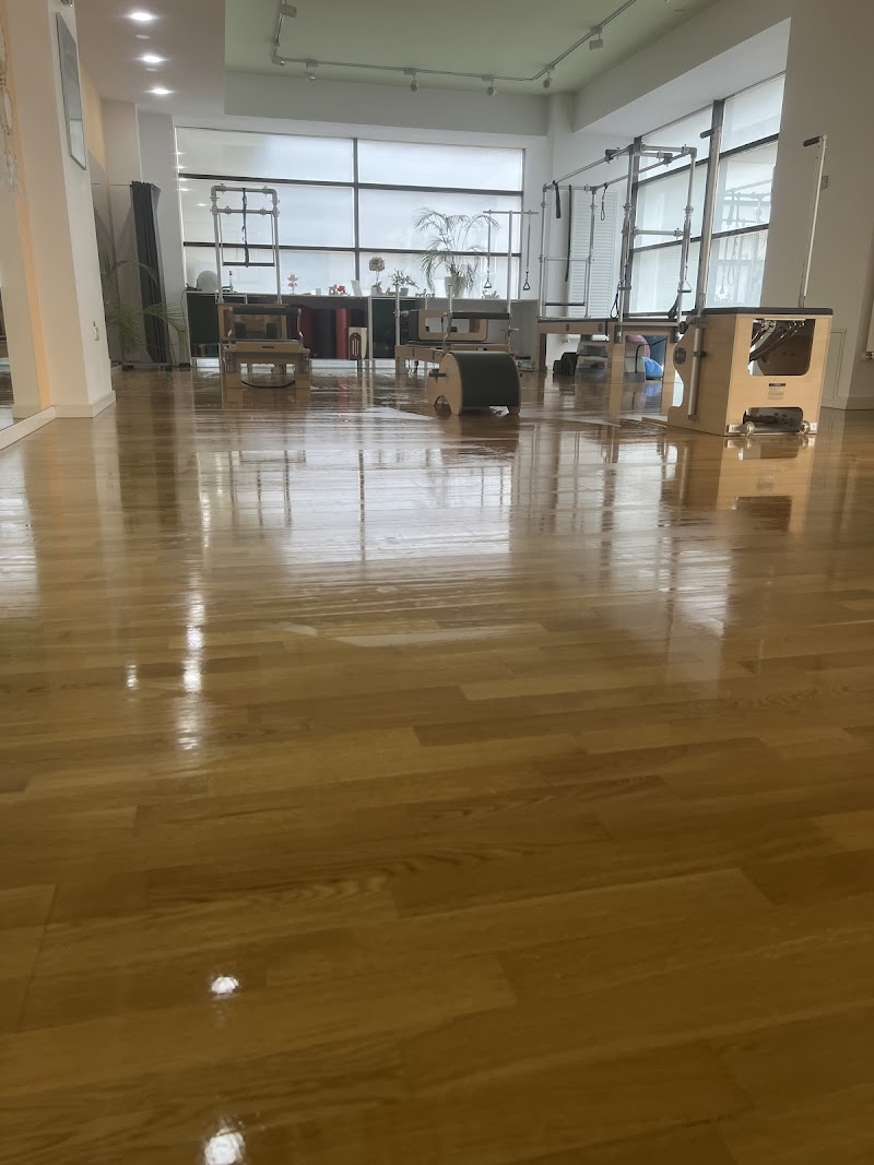Aki Cleaning – Firmă de Curățenie București & Ilfov