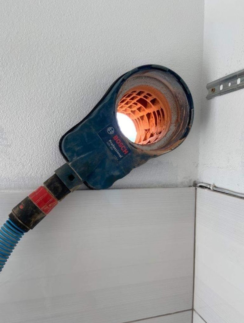 Carotare Bistrita, carotari beton, gaura hota, gauri ventilație