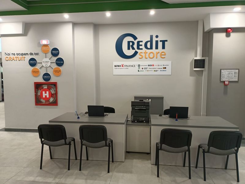 Credit Store