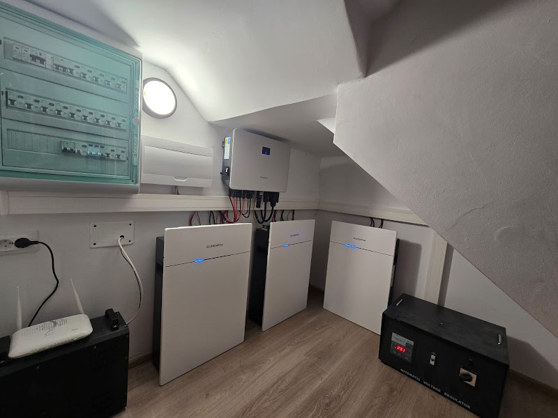 DOCEROM - Sisteme Fotovoltaice, Instalatii Electrice, Proiectare si Montaj