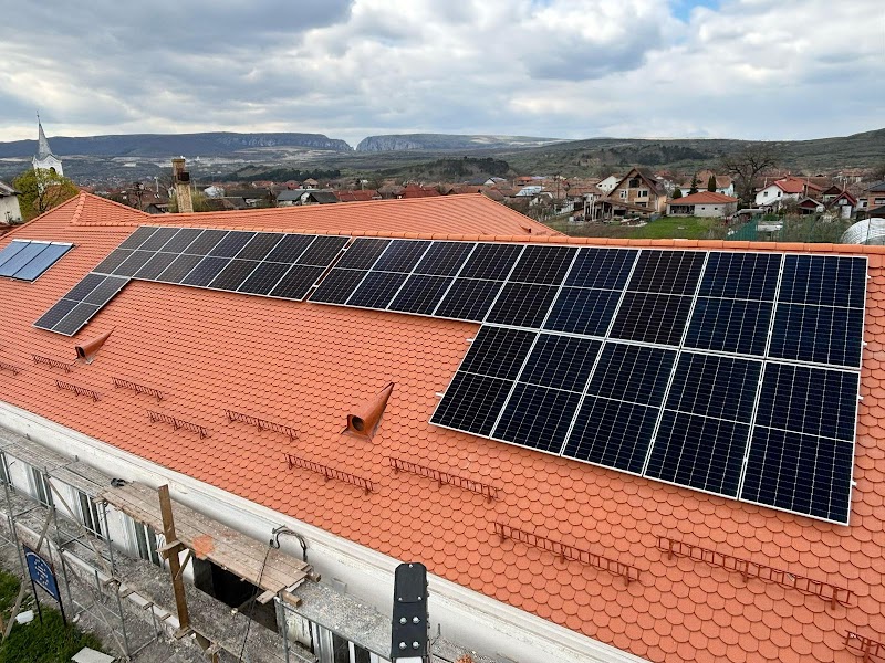 ENERGY FOREVER - Sisteme Fotovoltaice