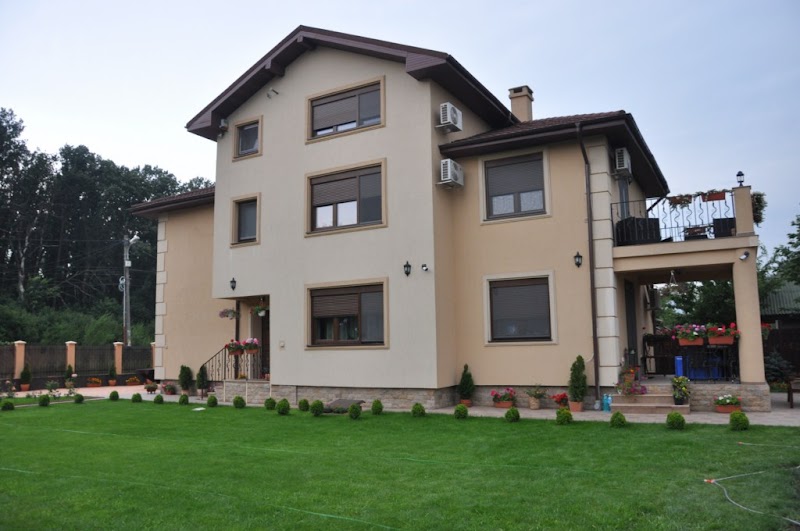 Ficus Construct S.R.L.