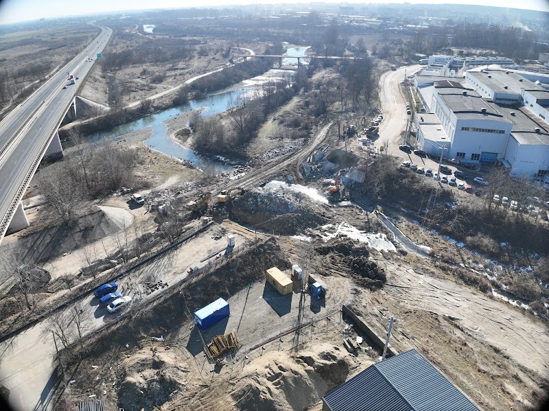 Închirieri Utilaje și Construcții Industriale Pitești