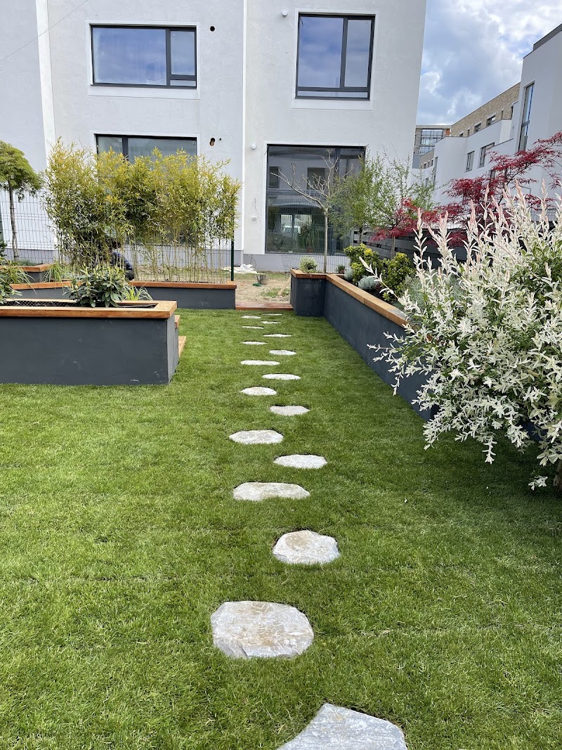 NOAH Gardens - Amenajare gradini Bucuresti.