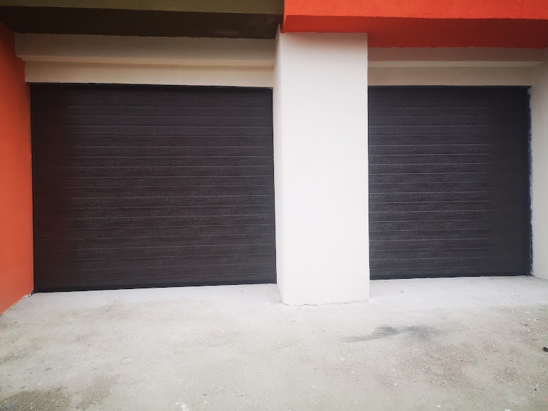 Novaplast Windows Roller Garage Doors