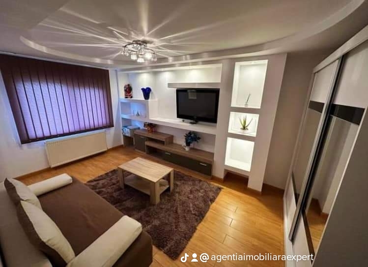 Real estate expert Botosani