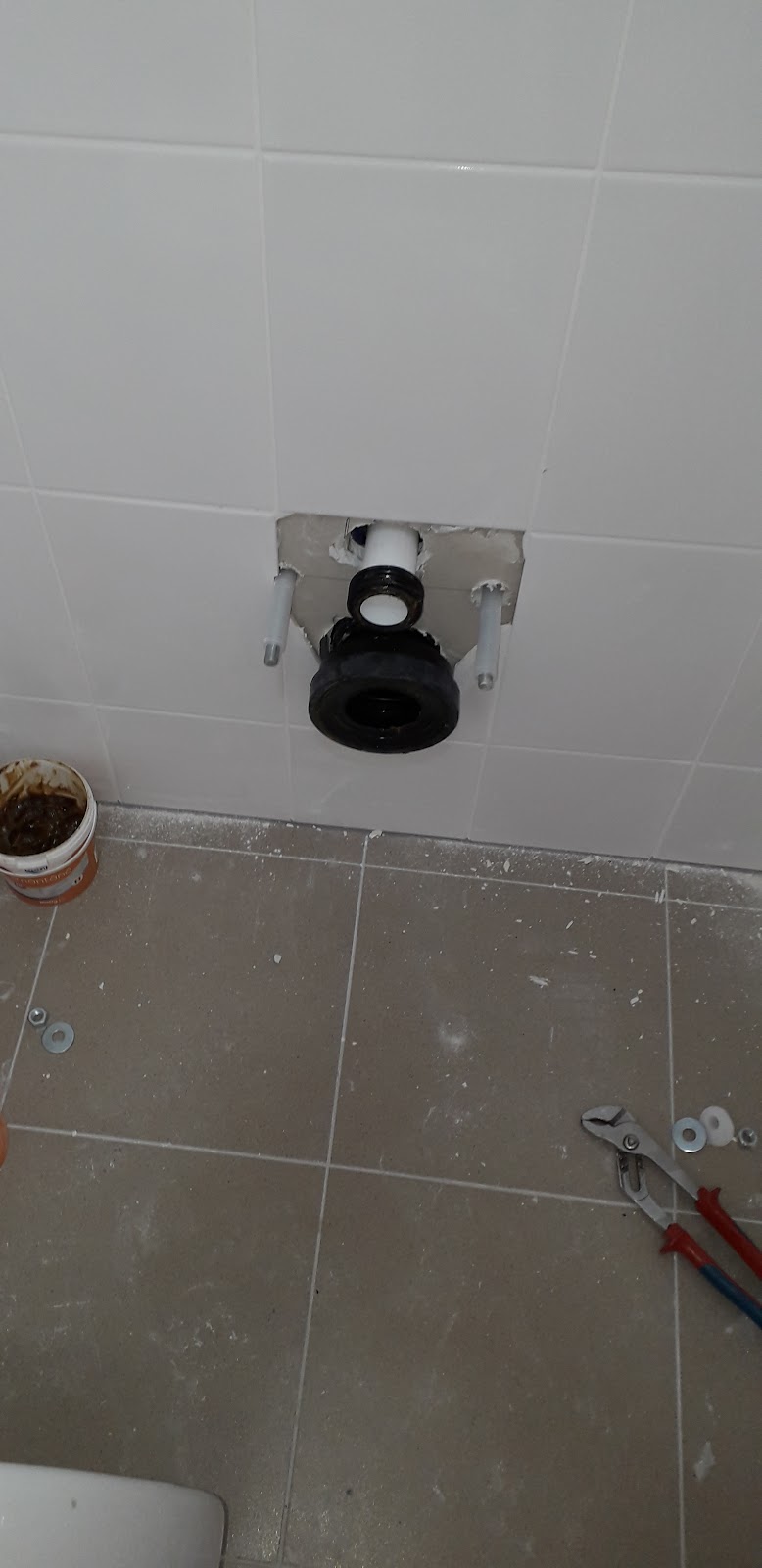 SC CRIS-GINA SRL CUI 24921495 SE ACCEPTA PLATA CU CARDUL INSTALATII SANITARE NON-STOP