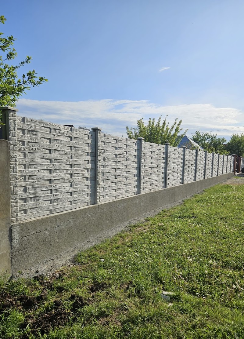 SEGO - Garduri plăci beton bacau
