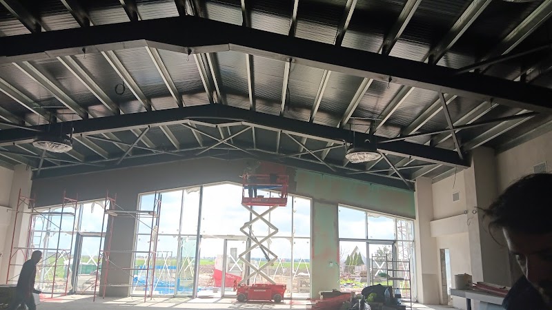 Top Cleaning - Firma de Curatenie Craiova. Servicii de Curatenie Craiova: dupa Constructor, Spatii Comerciale, Birouri