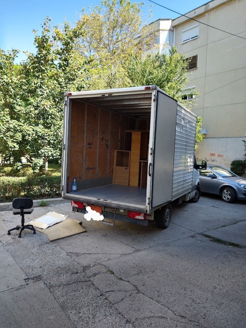 Transport mobila Bacau