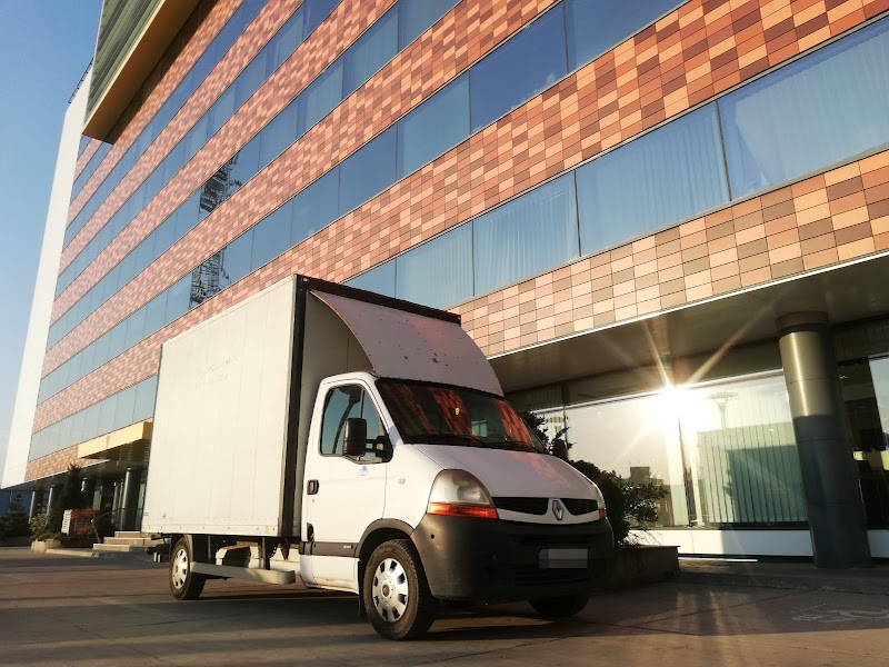 Unii cu Duba - Firma mutari | Transport mobila