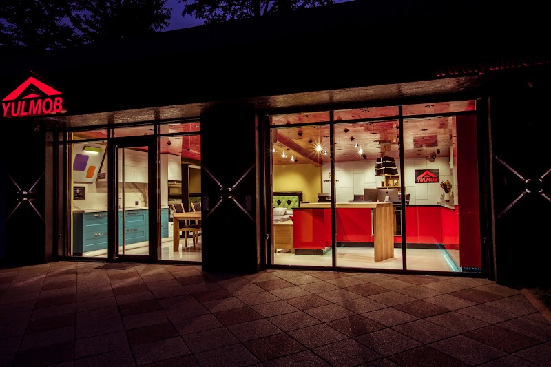 Yulmob Showroom
